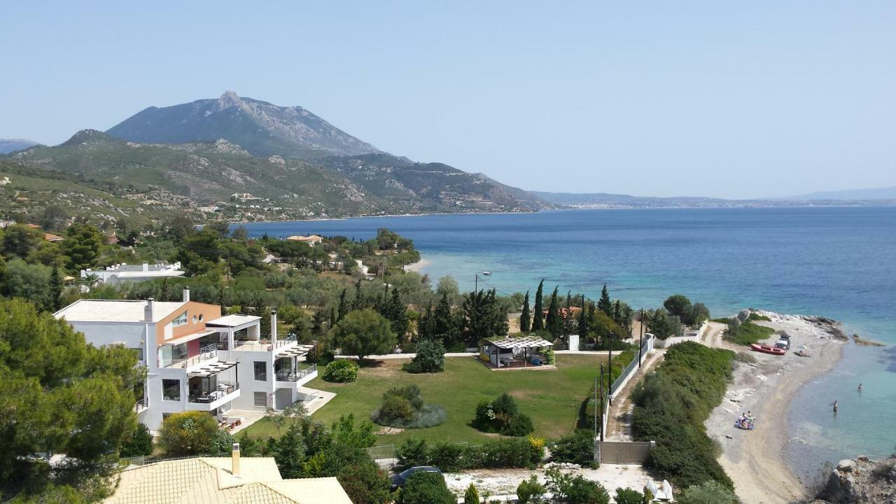 Beautiful House By The Sea,Loutraki Skaloma. Villa Exterior photo